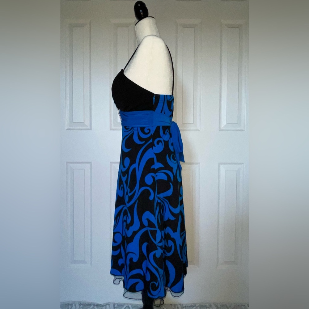 Oasis Prom/Grad/Cocktail Dress - Picture 6 of 9